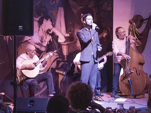 Há Fado na Lota e Exposição «O que é o Fado»
